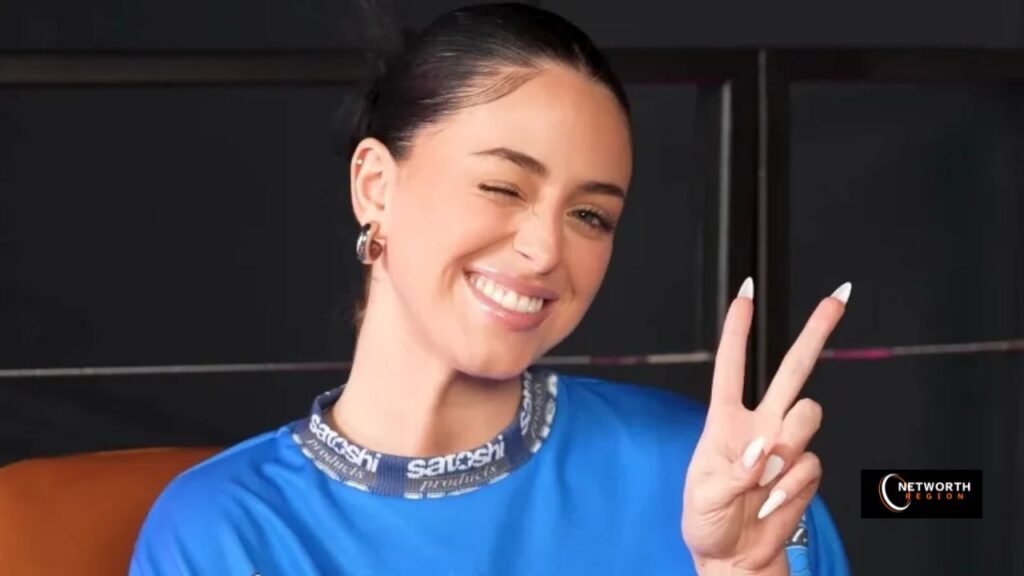 Camilla Araujo Income Sources